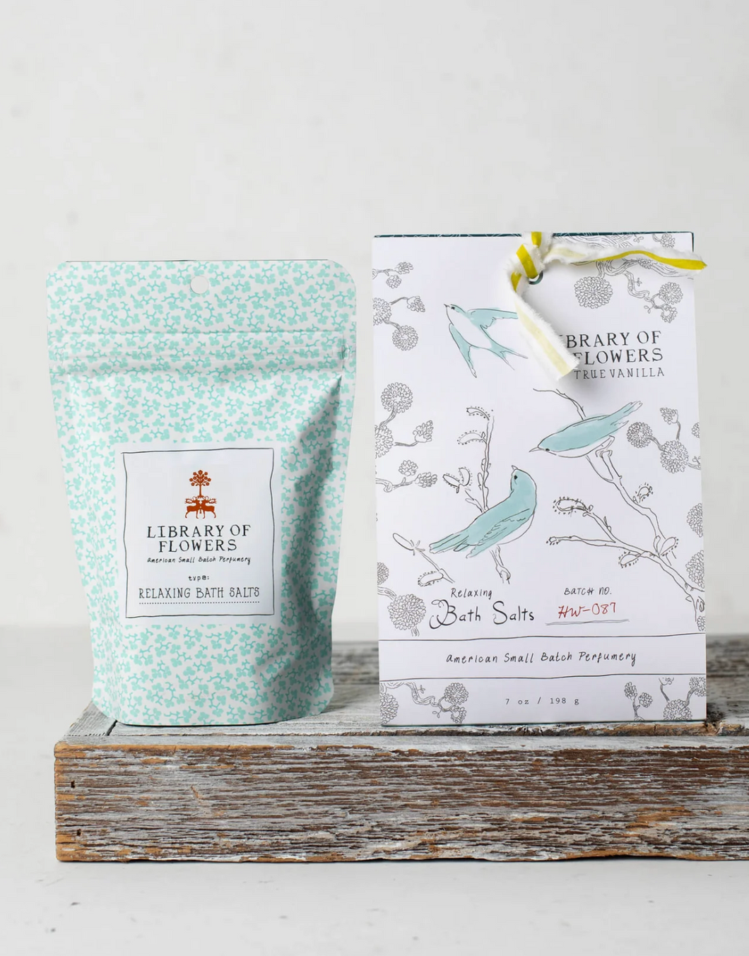 LIbrary of Flowers Bath Salts - True Vanilla