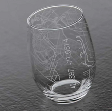 Load image into Gallery viewer, Boston Map Stemless Wine Glass
