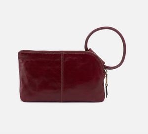 Winterberry Sable Wristlet